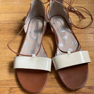 BODEN wrap sandals rose gold brown leather and ivory colors sz 39 or 8.5